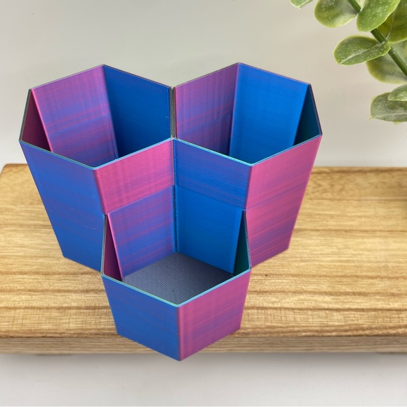 Other - HEXAGONAL ORGANIZER | Makeup Brush Display | Desk Organizer (Brand New!) 💘